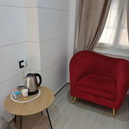 La Siesta 5 Terre Πανσιόν 3*