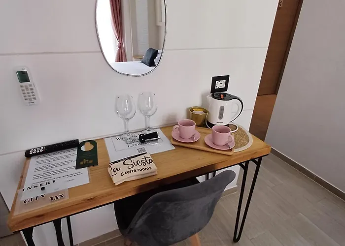 Πανσιόν La Siesta 5 Terre 3*